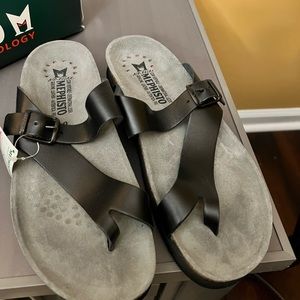 Mephisto Helen Black